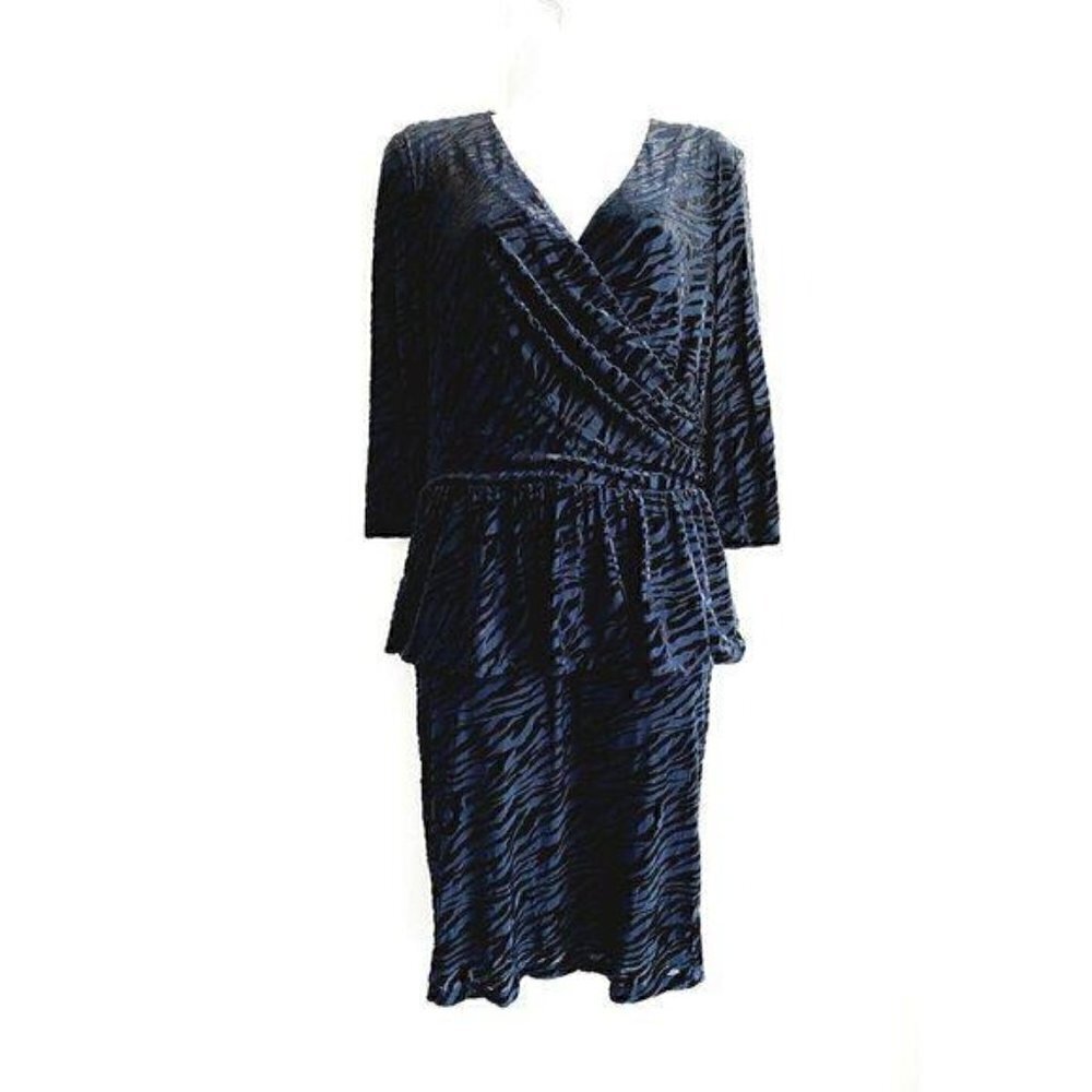 NWT Ganni Dress, peplum V neck fitted printed dress, Size 40EU